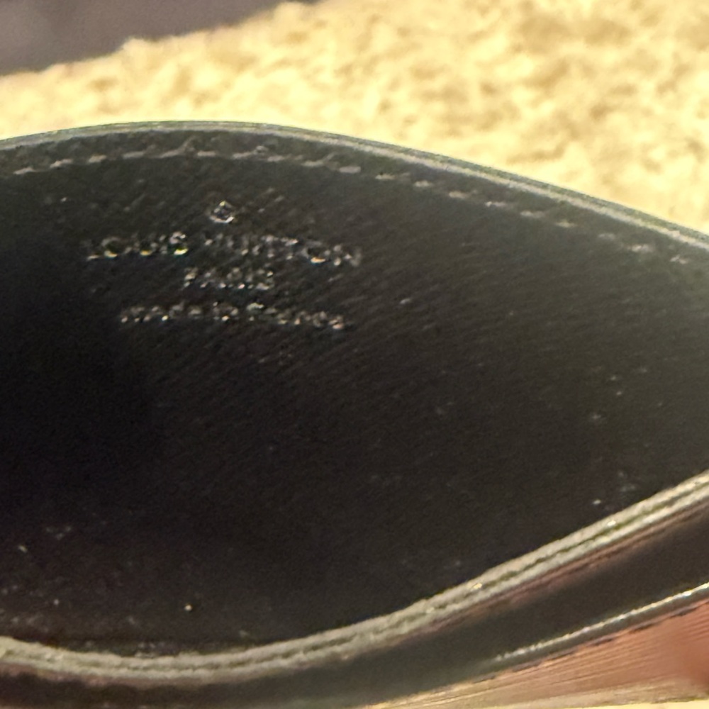 Louis Vuitton Black Epi Leather Card & Key Holder - Picture 2 of 4